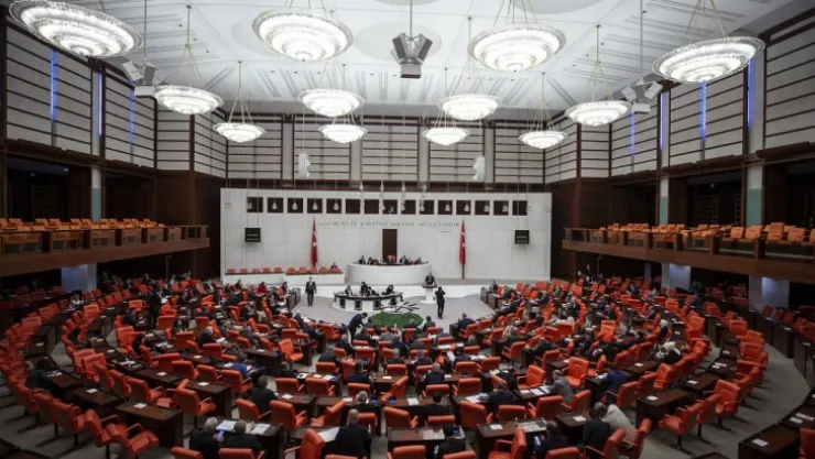 Basın Kanunu TBMM'de: ilk iki madde kabul edildi
