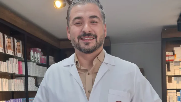 Başkan Akın, 'Sağlığınızı ilgilendiren hiçbir şeyi internetten almayın'