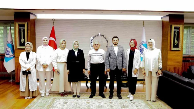 Başkan Büyükkılıç: 'Gençlerimiz geleceğimizdir. Onlar için projeler üretip faaliyetlerde bulunuyoruz'