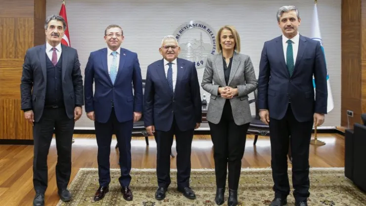 Başkan Büyükkılıç'a komşu kent ziyaretleri