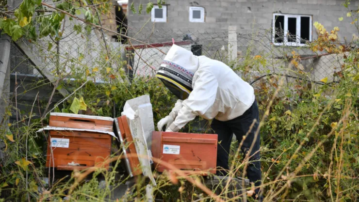 Başkan Büyükkılıç'a 'Kovan bizden Arı Sizden' projesi teşekkürü