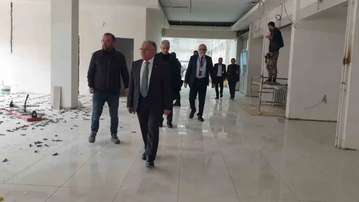 Başkan Büyükkılıç ERÜ Hastanesi yenileme çalışmalarını inceledi