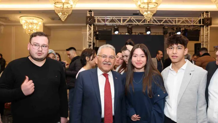 Başkan Büyükkılıç, Hunat Pasajı ve tüm altgeçit esnafları ile buluştu