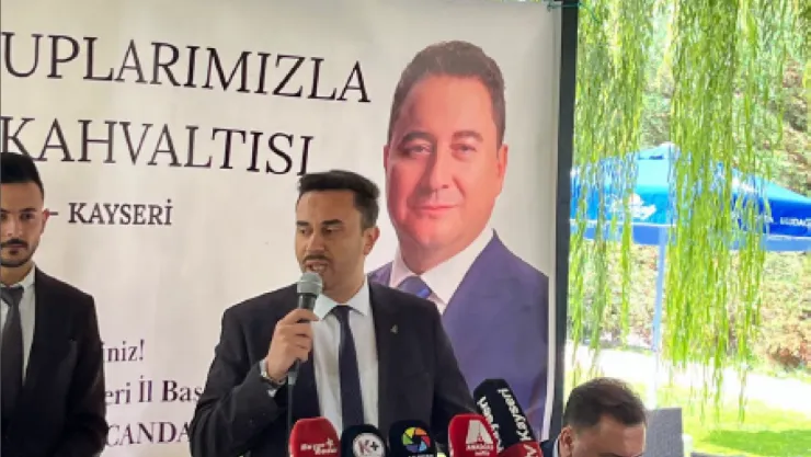 Başkan Candan, 'İlk seçimde Kayseri'deki en büyük sürprizi biz yapacağız'