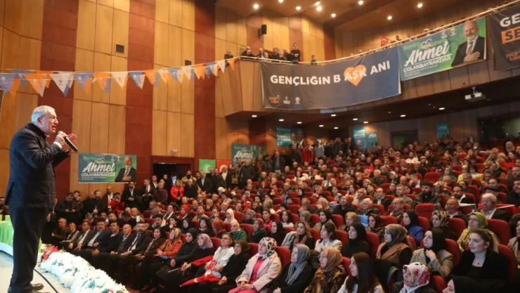 Başkan Çolakbayrakdar, 'Geleceğe taşıyacak projelerimizle, Kocasinan'a çağ atlatacağız'