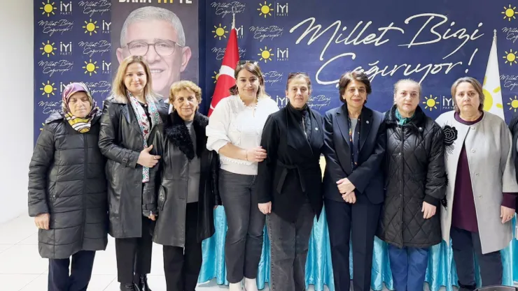 Başkan Hodul: 'Kadınlar siyasette erkek egemen yapının gölgesinde kalıyor'