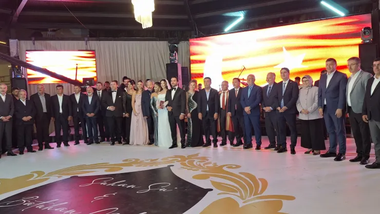 Başkan Metin'in oğlu dünya evine girdi