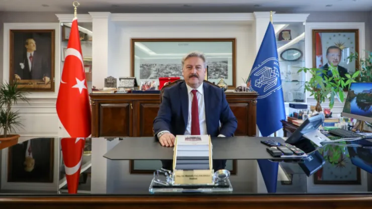 Başkan Palancıoğlu: 'Cumhuriyet 102 yıldır sönmeyen bir meşale!'