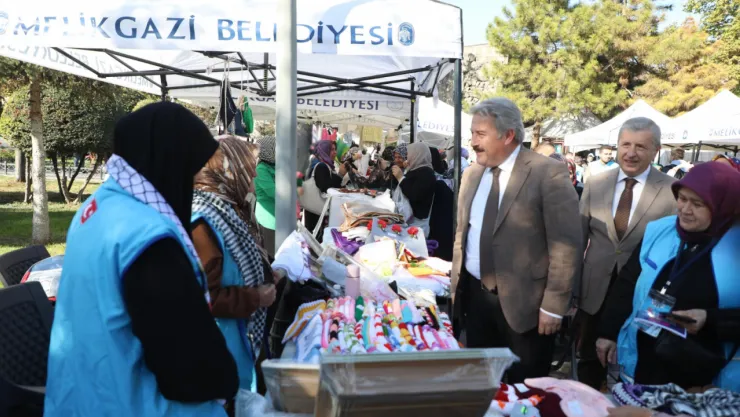 Başkan Palancıoğlu'ndan, Gazze İçin Hayır Çarşısı'na ziyaret