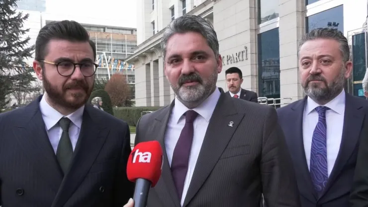 Başkan Üzüm: 'Bu bayrağı gururla devrettik'