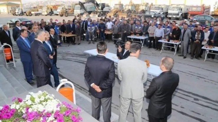 Başkan Çelik Personel İle Bayramlaştı