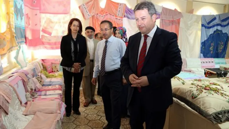 Başkan Palancıoğlu'dan kadın kurslarına destek