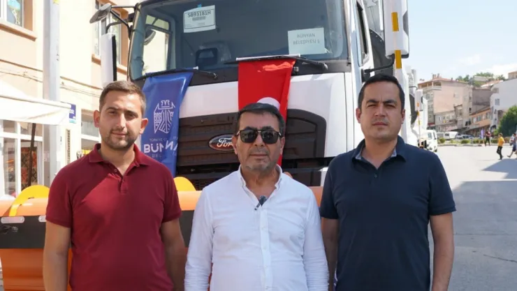 Bünyan Belediyesi kendi kaynaklarıyla yeni kamyonlar aldı