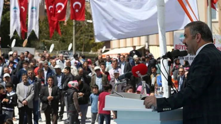 Bünyan ve Sarıoğlan'da yatırım coşkusu