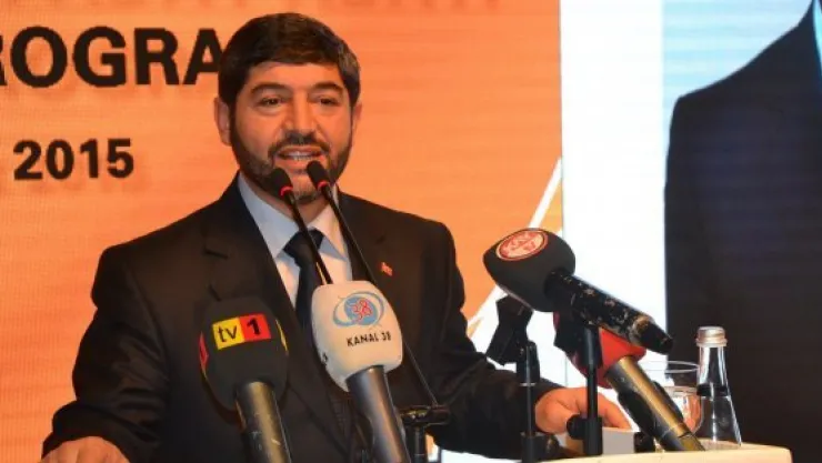 ''BÜYÜK LİDERİN YANINDA OLMAK İÇİN BU YOLA GİRDİM''