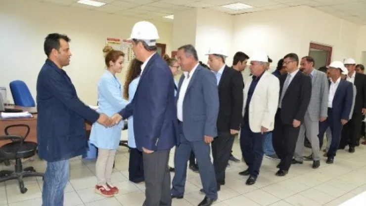 Büyük Şeker Ailesinde  Yöneticiler, Çalışanlar, Çocukları Ve Ailelerle Birlikte  Örnek Bayramlaşma Yapıldı 