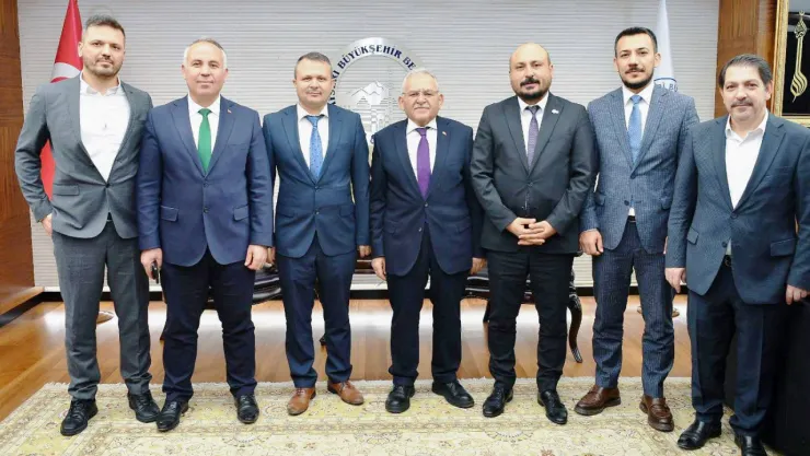 Büyükkılıç'ın 'istişare' ziyaretleri devam ediyor