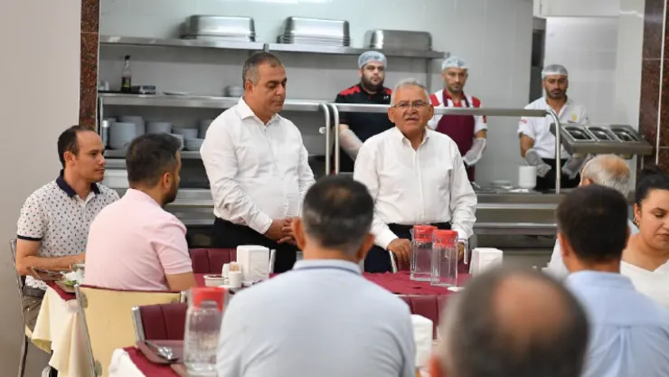 Büyükkılıç, Kaski Personeliyle Bir Araya Geldi