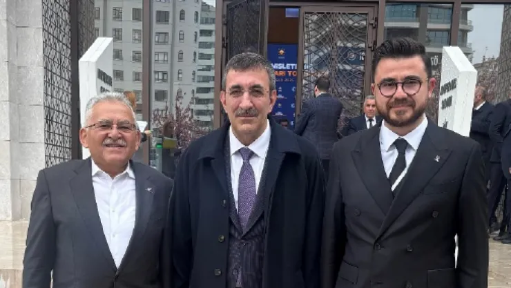 Büyükkılıç ve Okandan, Cumhurbaşkanı Yardımcısı Yılmaz'la görüştüler