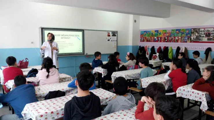 3 ayda 7 bin öğrenciye 'afet' konulu eğitim verildi