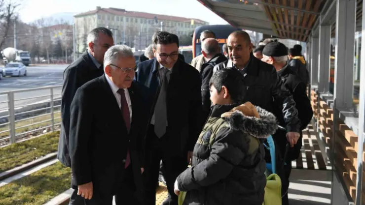 Bayramda 236 bin kişi tramvaydan ücretsiz yaralandı