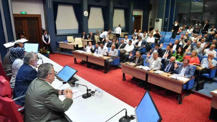 Büyükşehir belediyesinde 82 gündem maddesi karara bağlandı