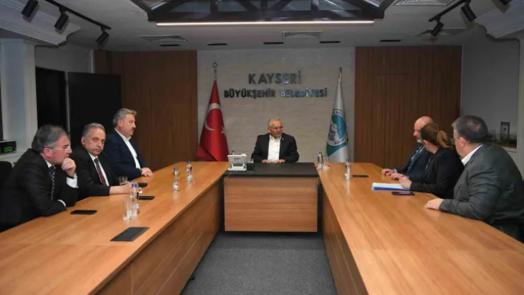 Büyükşehir'de depremlerle ilgili değerlendirme toplantısı