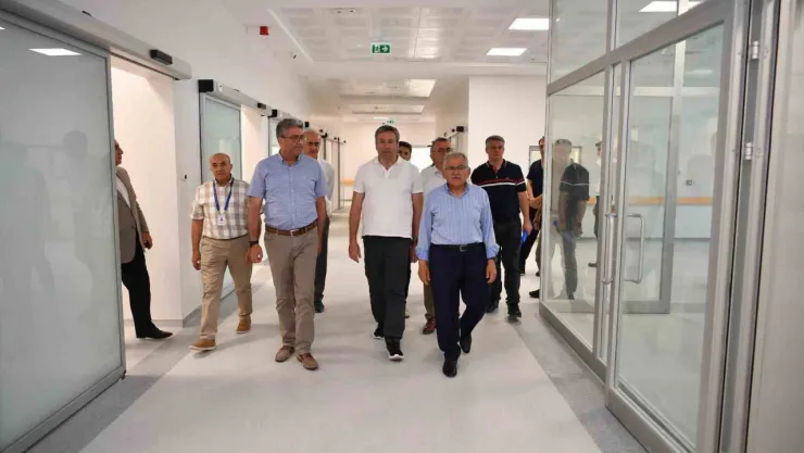 Büyükşehir ERÜ Acil Servis Binasını ve Polikliniklerini yeniledi