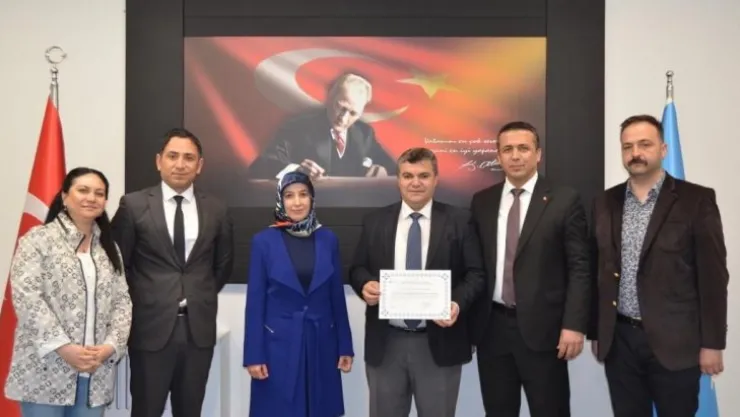 Büyükşehir'in Kariyer Merkezi Projesi'nde yeni paydaşlarla protokol imzalandı