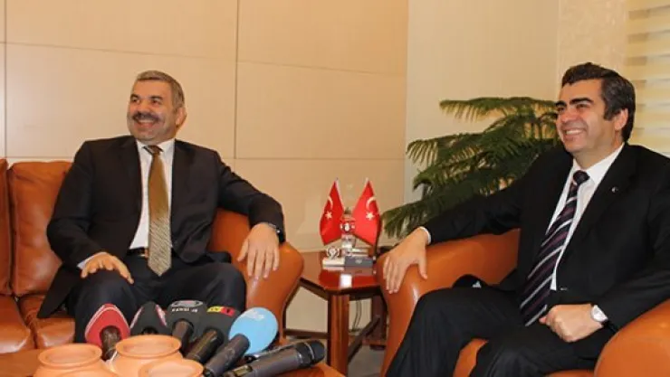 Büyükşehir Belediye Başkanı Çelik'ten Vali Düzgün'e ziyaret