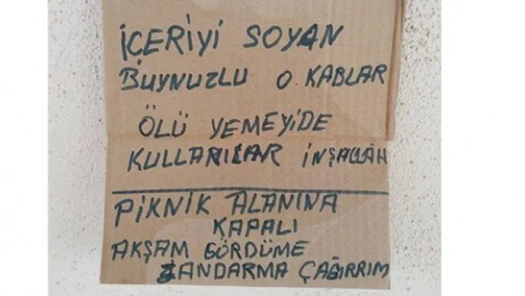 Çatal ve tabakları çalan hırsıza uyarı notu yazdı