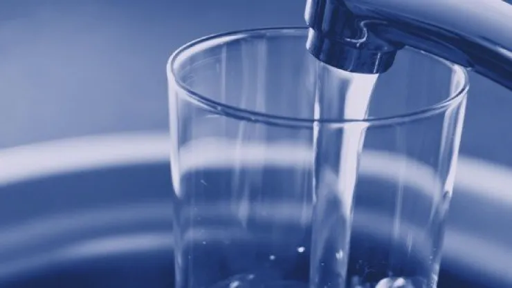  ÇEŞME SUYU İÇMEYİN!