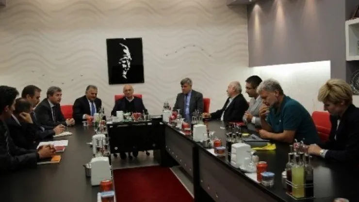Çevre Ve Kültür Değerlerini Koruma Ve Tanıtma Vakfı'ndan Melikgazi Belediyesi'ne Ziyaret 