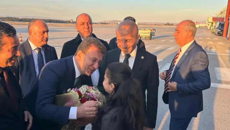 CHP'nin Cumhurbaşkanı a. adayı İmamoğlu Kayseri'ye geldi