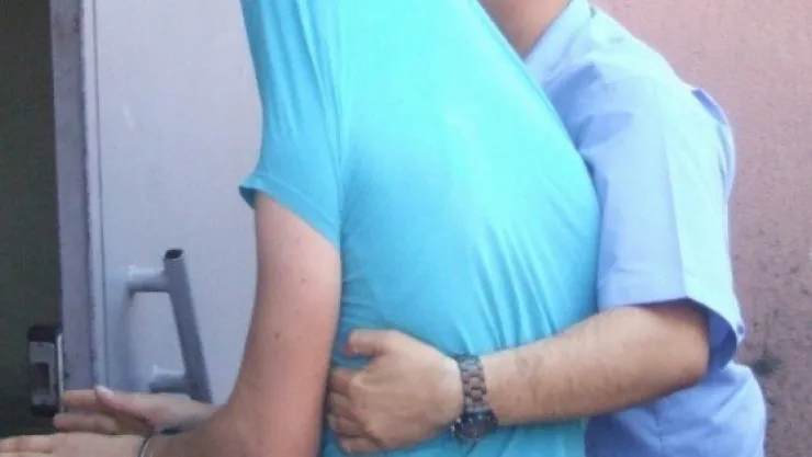 Cinayet Zanlısı Adliyeye Çıkarıldı 