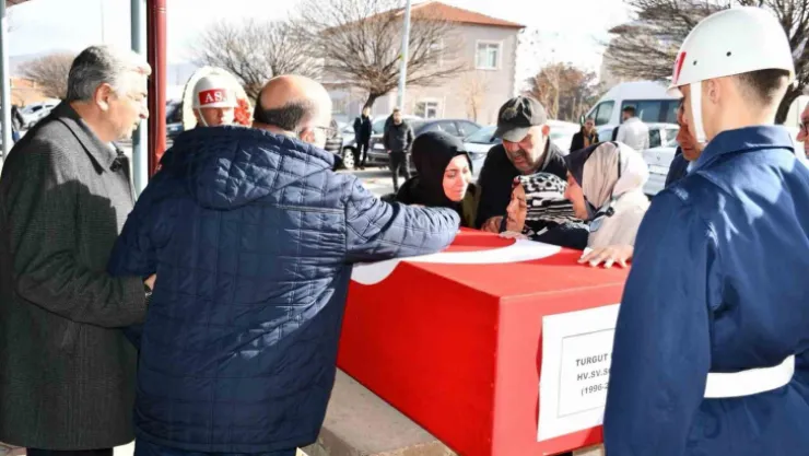 Pazarcı cinayetine kurban giden sözleşmeli er son yolculuğuna uğurlandı