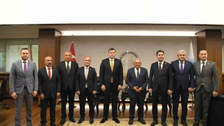 MHP milletvekillerinden Başkan Büyükkılıç'a ziyaret
