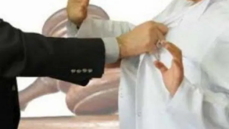 Darp Edilen Gence Yardım Etmek İsterken Canından Oldu 