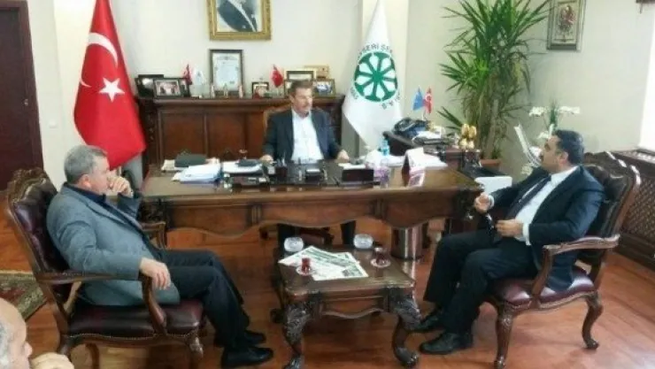 Develi Belediye Başkanı Cabbar'dan Pancar Ekicileri Kooperatifi Başkanı Akay'a Ziyaret