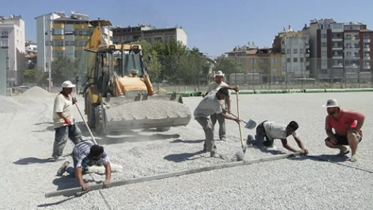 Develi Stadı'ndaki çalışmalar sürüyor