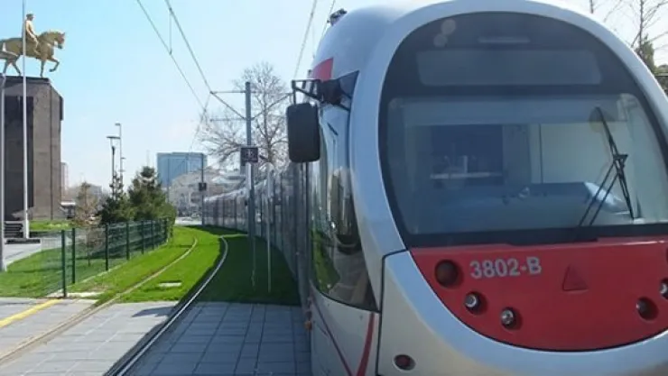 Elektrik kesintileri hayatı olumsuz etkiledi