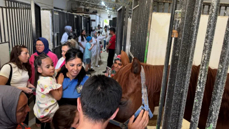 Engelsiz Çocukevi'nden Atlı Polis Tesisine Eğlenceli Ziyaret
