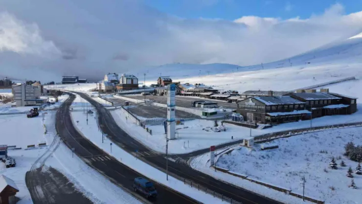 Erciyes beyaza büründü, muhteşem görüntüler ortaya çıktı