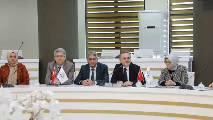 Erü'de 'Toplumda Sosyolojik Gelişmeler'  konuşuldu