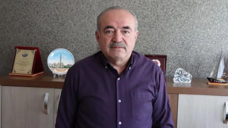 Evsen: 'Evlerinde hasar olan vatandaşlar bir süre evlerine girmesin'