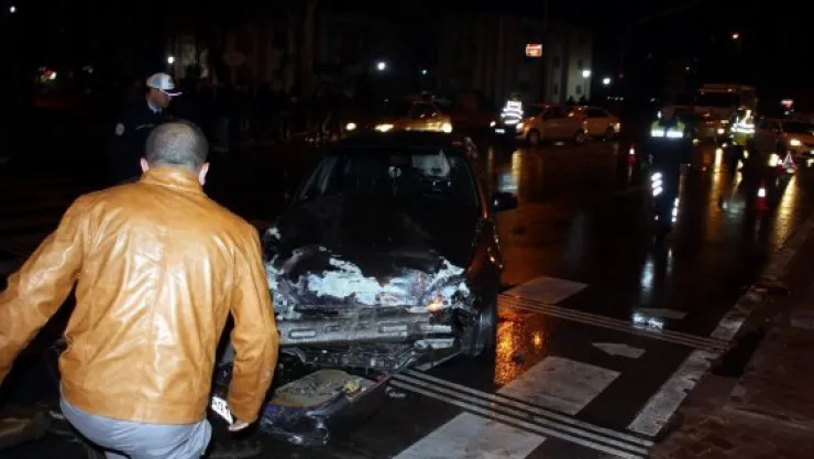 FECİ KAZA: 1 ÖLÜ 4 YARALI