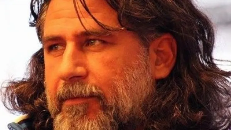 Gazeteci Azim Deniz, ameliyata alındı
