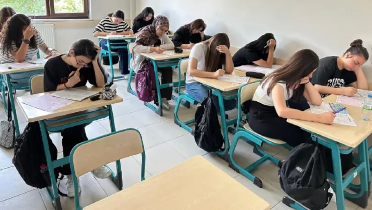 Genç KAYMEK ile Sınav Heyecanı: TYT ve AYT Deneme Sınavları