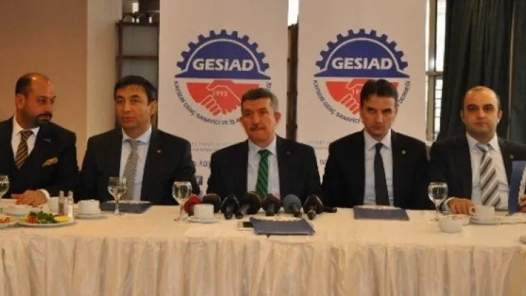 Gesiad Dershanelerin Kapatılmamasını İstiyor 