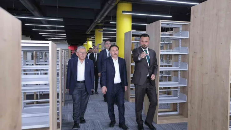 Gökmen Çiçek'ten Kayseri'ye Kültür Atağı: İl Halk Kütüphanesi'nde Sona Doğru